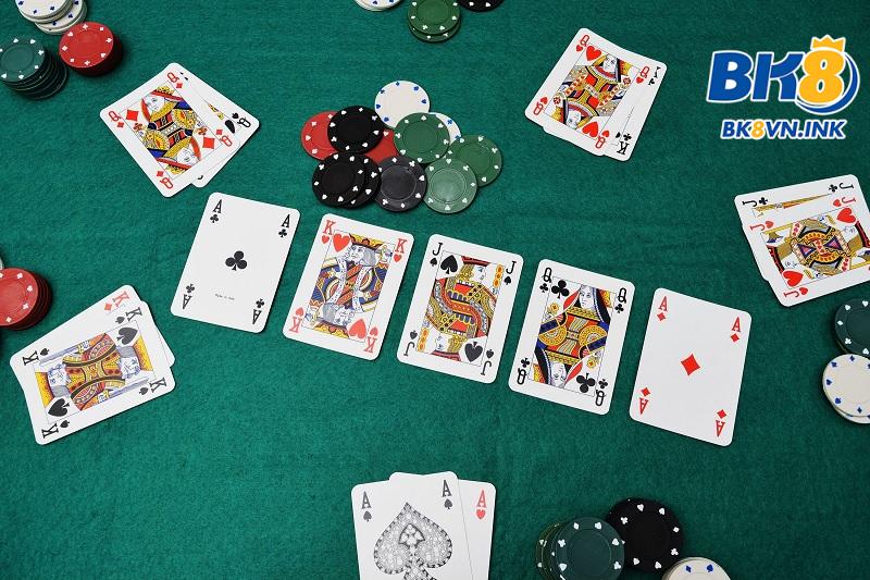 Các vòng đặt cược chơi đánh bài poker